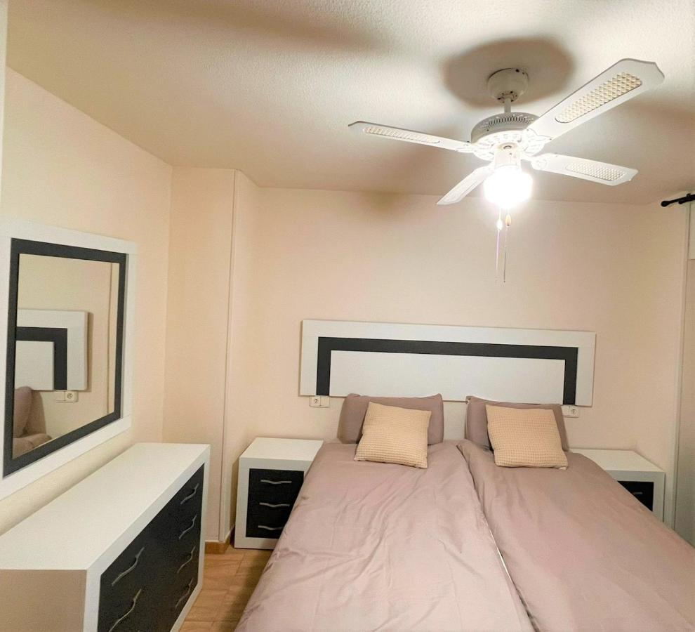 Marinasunbeach Paseo Maritimo Torrevieja Ngoại thất bức ảnh